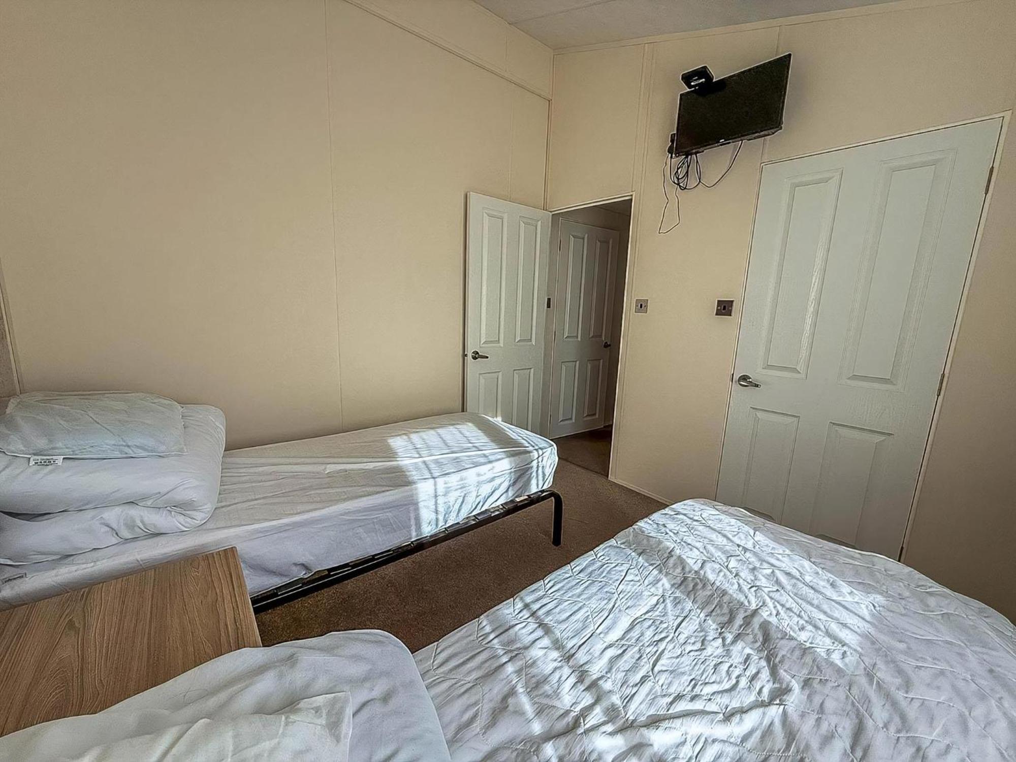Luxury Lodge At Suffolk Sands Holiday Park Ref 45009Mv フェリックストウ エクステリア 写真